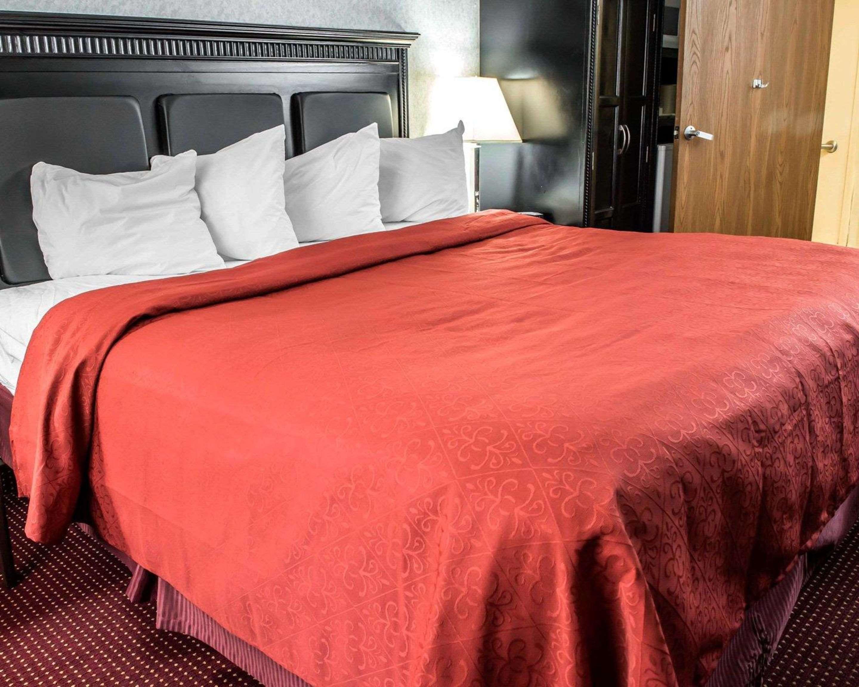 Quality Inn & Suites North Gibsonia Extérieur photo