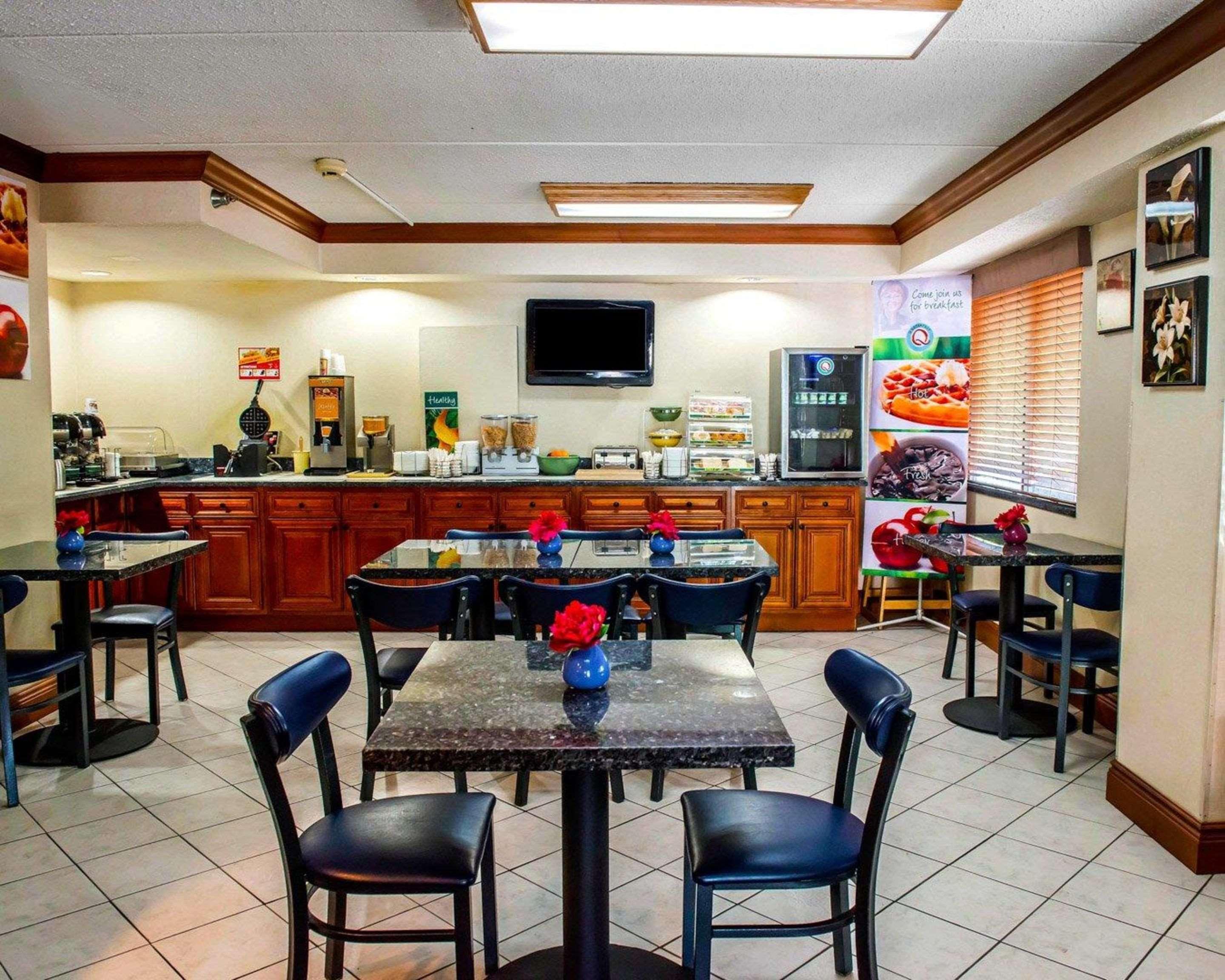 Quality Inn & Suites North Gibsonia Extérieur photo